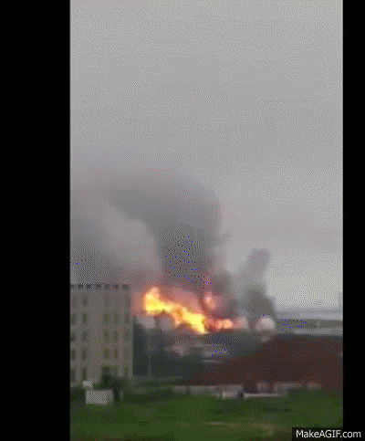 Factory Exploding Gif BREAKING: ExpIosion at chemical warehouse in China's #Shandong province ...