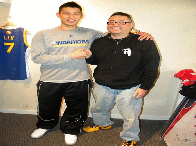 Jeremy Lin & Leon Lee together at Mancave Memorabilia in San Mateo,CA ...