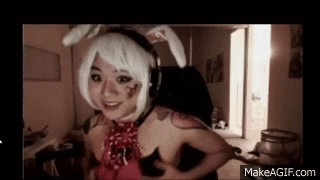 Best of TRAP Boxbox- Cosplay Riven Valentine's Day on Make a GIF