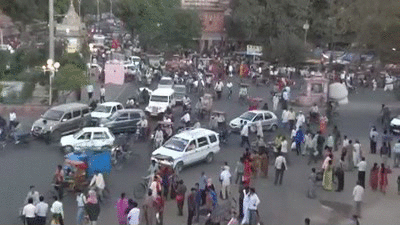 indian traffic 1 on Make a GIF