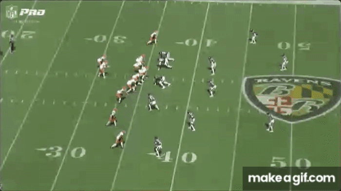 David Njoku gets open