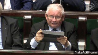 Jarosław Kaczyński, prezes PiS śmieję się do rozpuku on Make a GIF