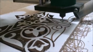 ZMax 5050 CNC Router Fresadora - cortando Mandala MDF on Make a GIF