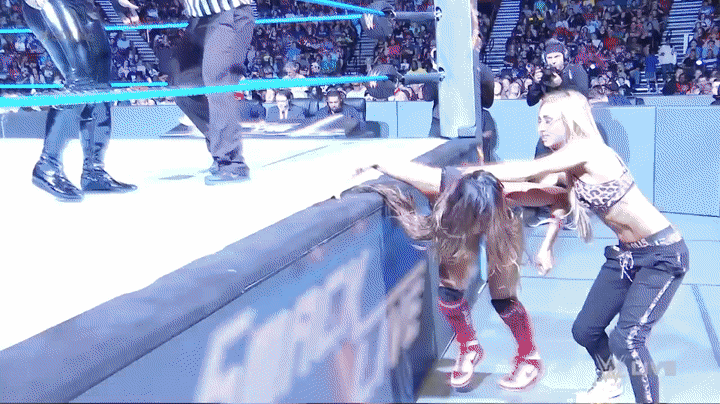 Nikki Bella & Naomi vs. Natalya & Carmella: SmackDown LIVE, Sept. 20, 2016