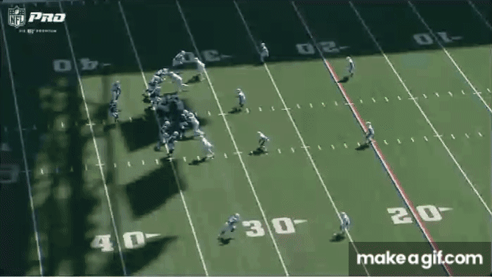 Tyler Warren catches a deep pass